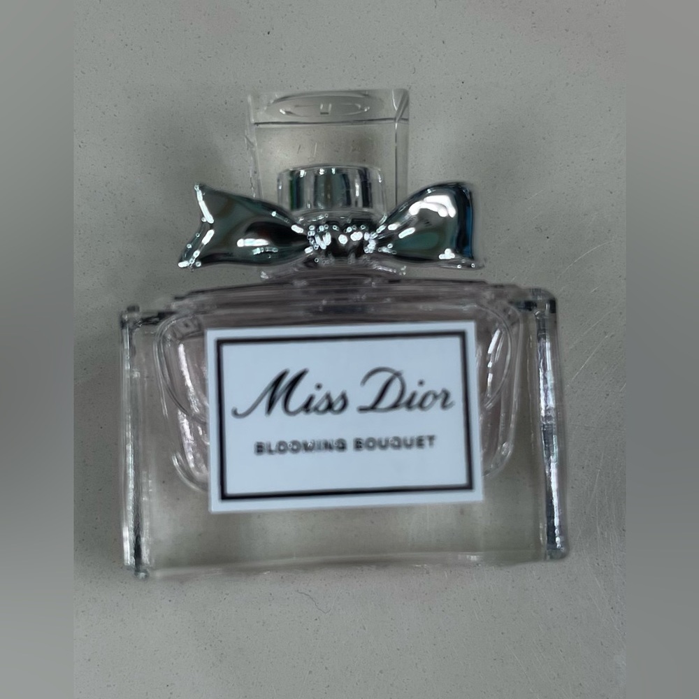 Miss Dior Blooming Bouquet Eau De Toilette 5ml